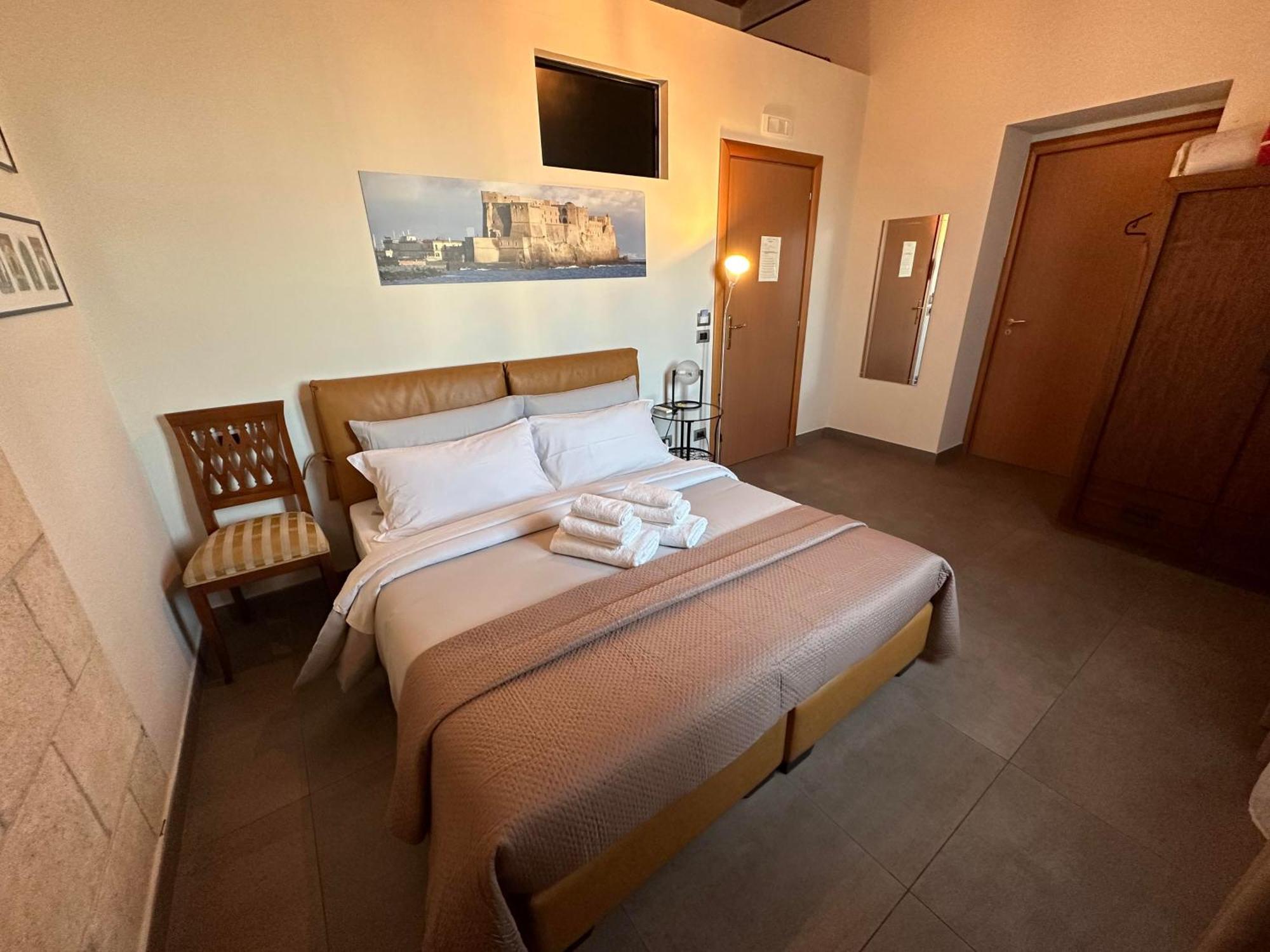 Mansarda Valu Appartement Napels Buitenkant foto