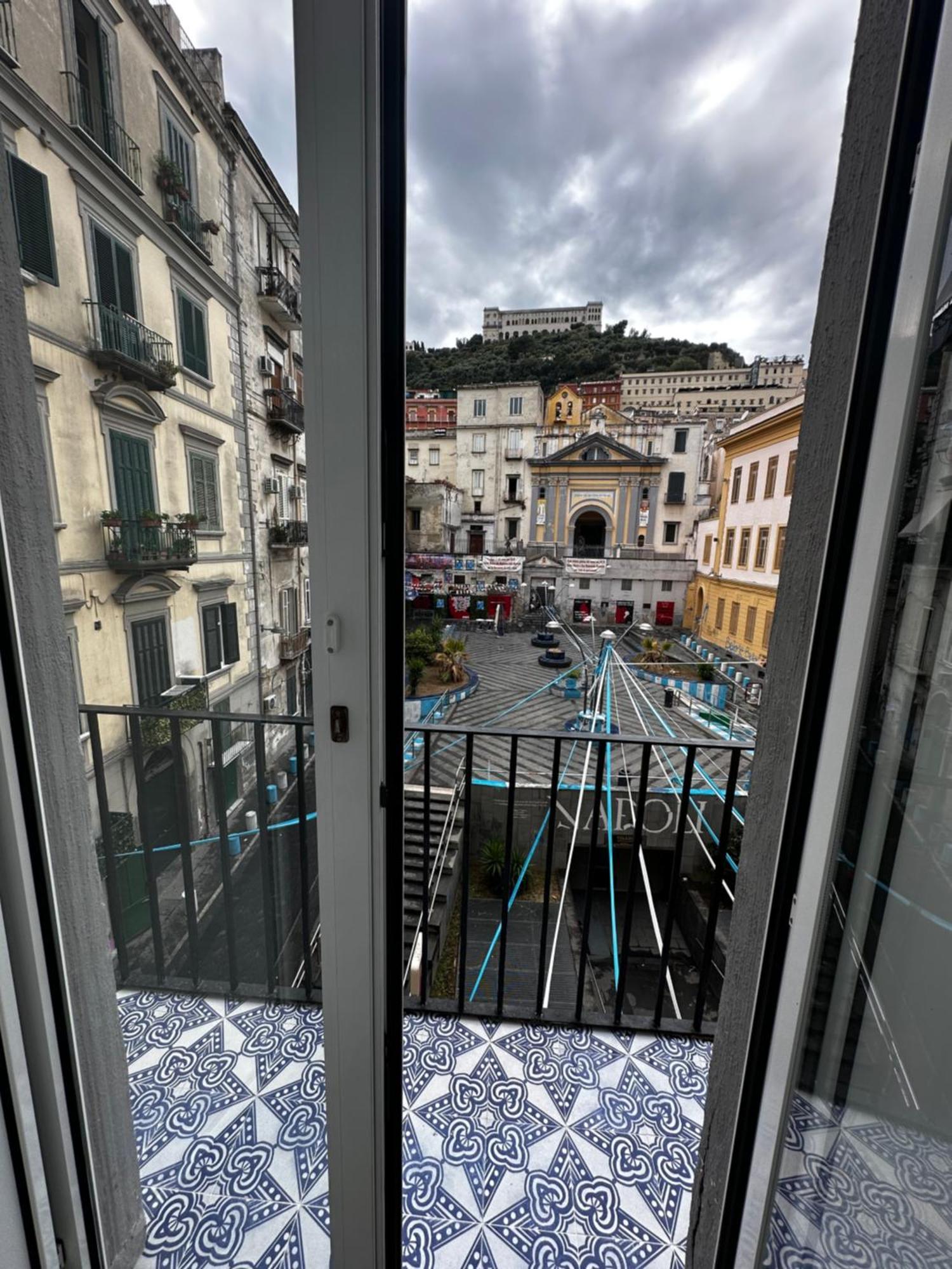 Mansarda Valu Appartement Napels Buitenkant foto