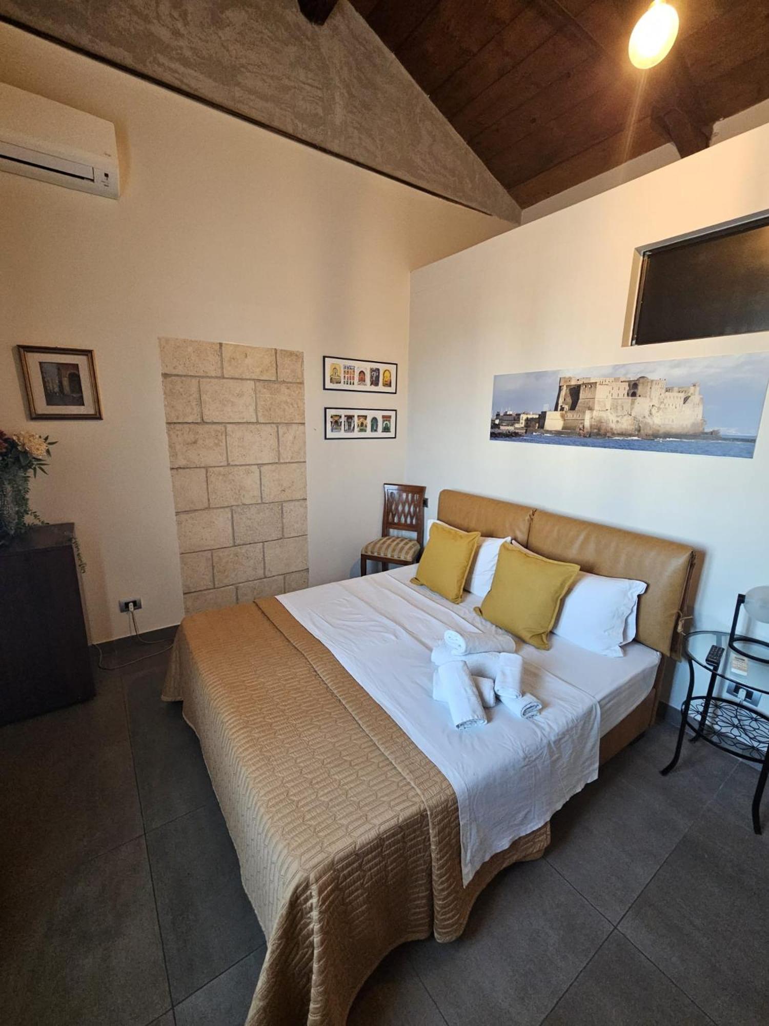 Mansarda Valu Appartement Napels Buitenkant foto
