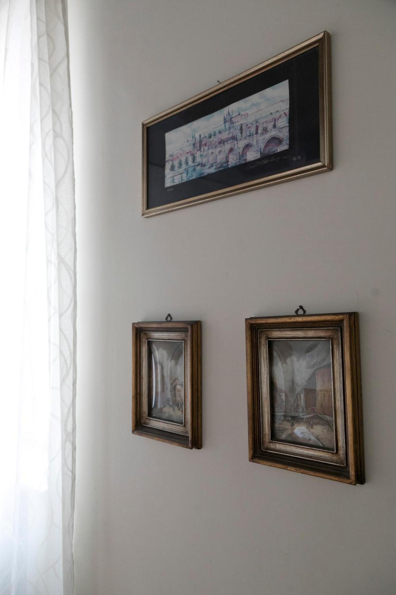 Mansarda Valu Appartement Napels Buitenkant foto