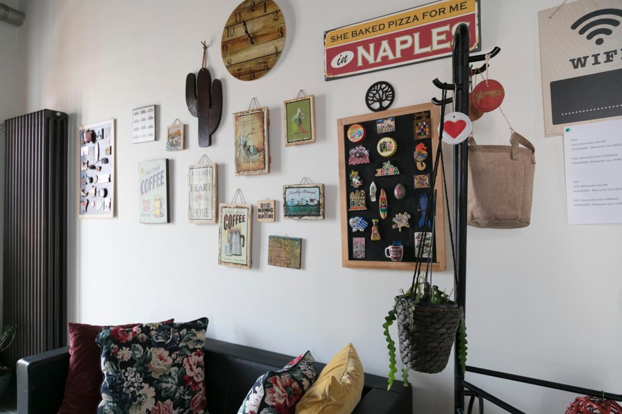 Mansarda Valu Appartement Napels Buitenkant foto