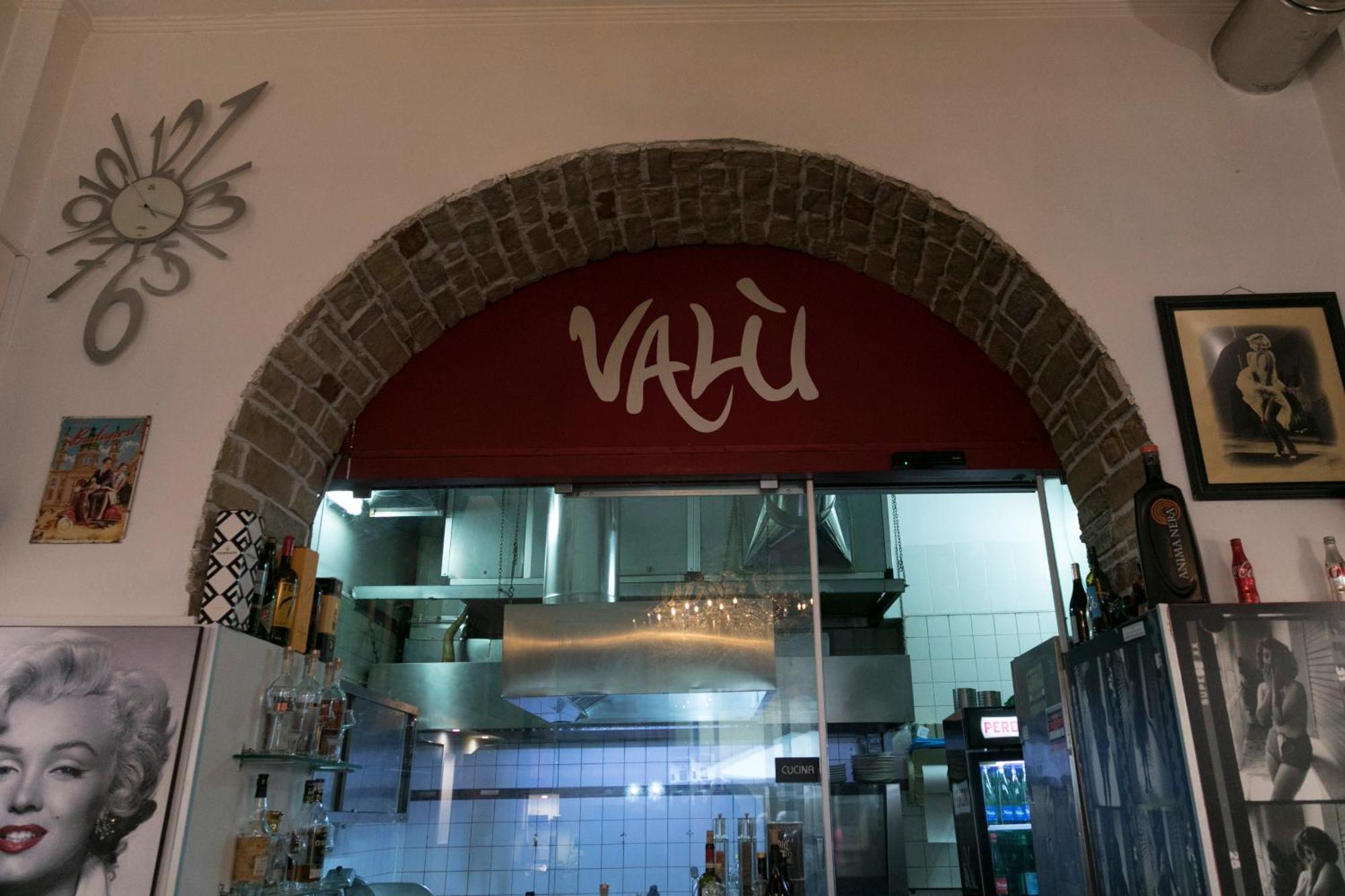 Mansarda Valu Appartement Napels Buitenkant foto